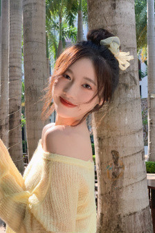 美女扒开尿口露出奶头不遮挡图片